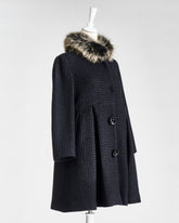 Cappotto Fendi con collo in pelliccia